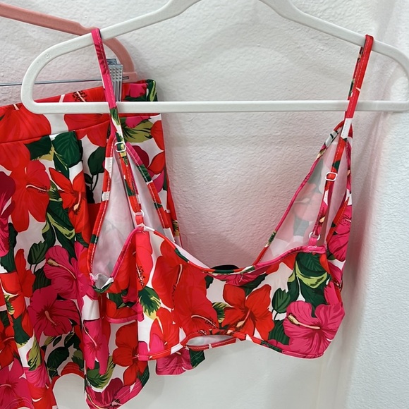 NEW Tropical Print Two Piece Crop Top & Skirt Set - Picture 10 of 15
